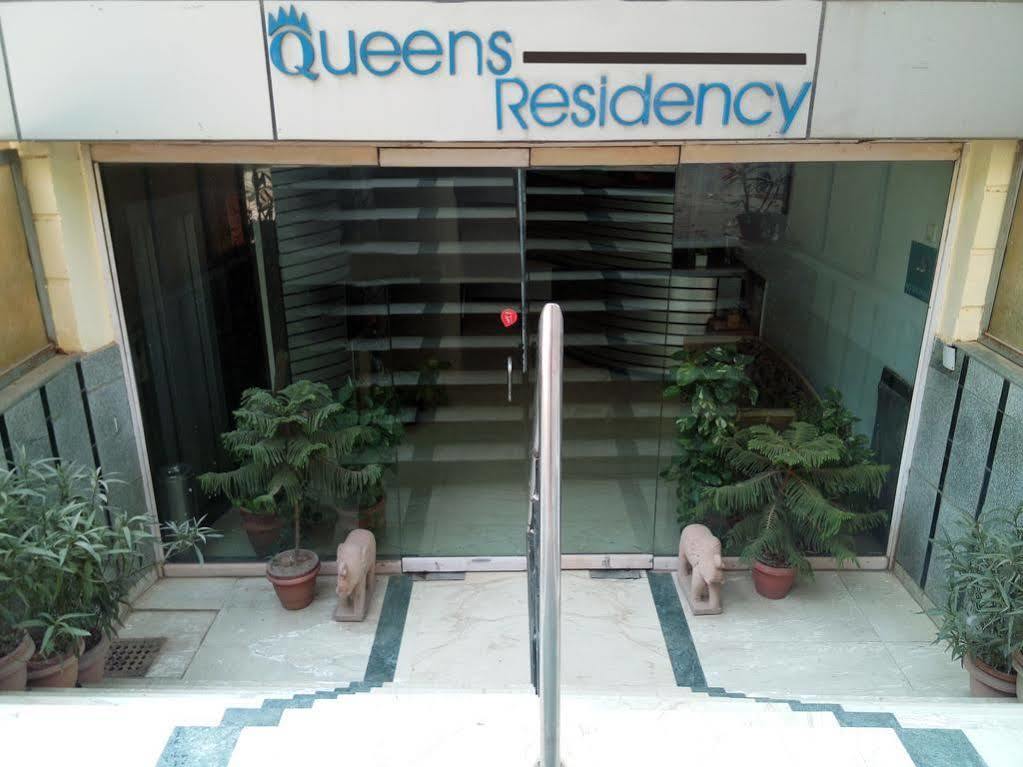 Hotel Queens Residency Gurgaon Dış mekan fotoğraf